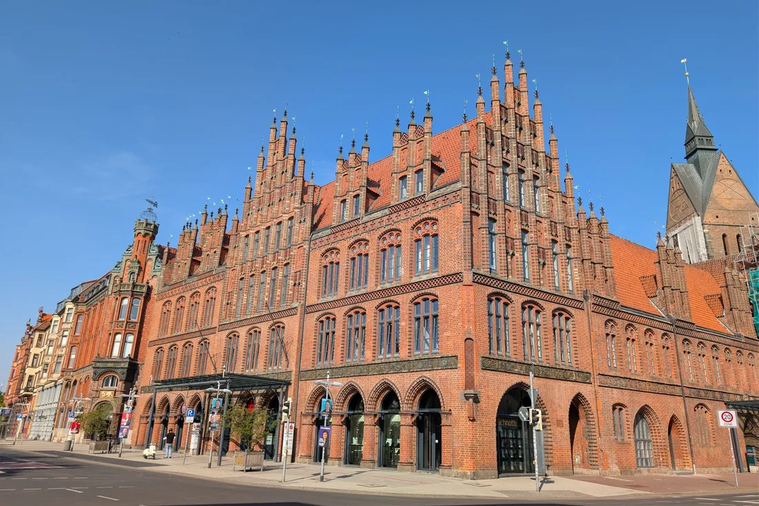 Backsteingebäude des Alten Rathauses in der Innenstadt von Hannover